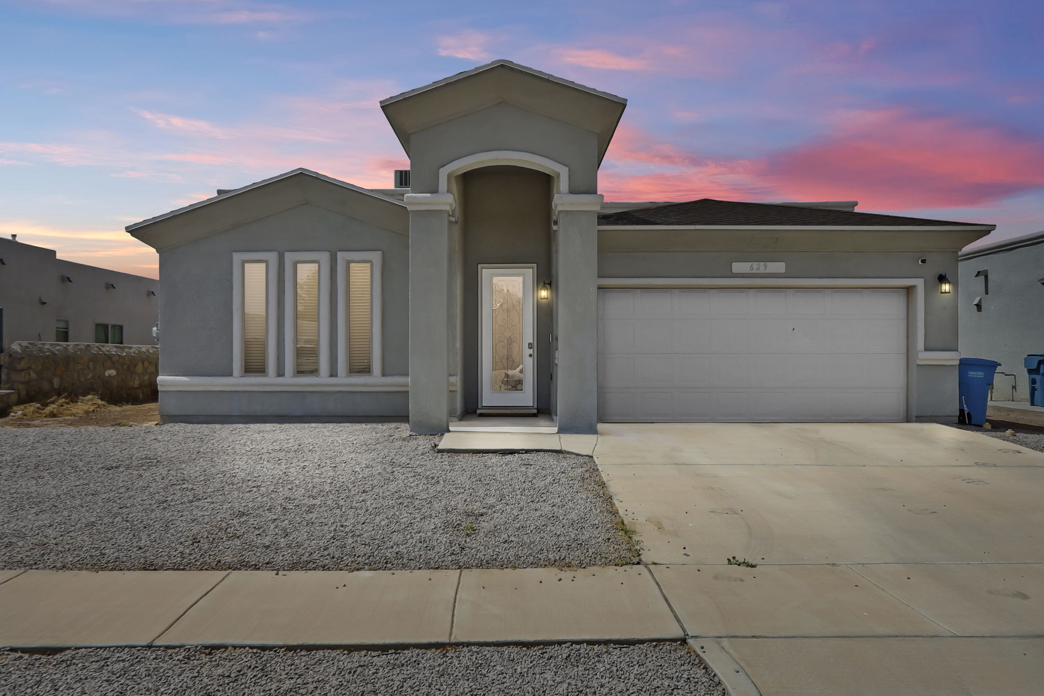 Property main image