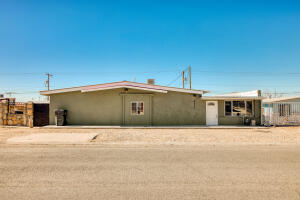 8613 Kingsway Drive